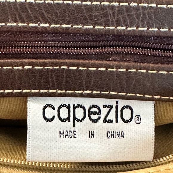 Vintage Capezio Tan Brown Trim Faux Leather Top Handbag Crossbody W Bag Charm - Picture 3 of 16